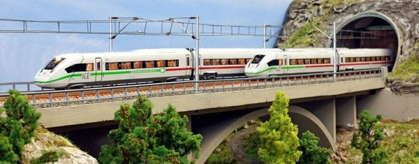 Kato HobbyTrain Lemke K10954S - German 5pc ICE4 Green Line #9034 Add-on Set of the DB AG (Sound Decoder)